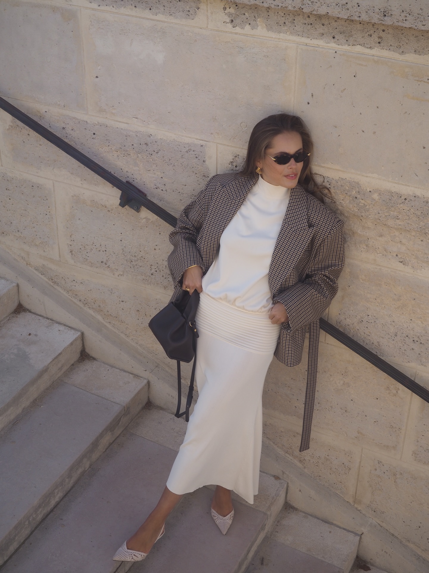 Me the second it’s sunny in Paris 🥹

#paris #parisianstyle #elegantstyle #chicstyle #pinterestaesthetic