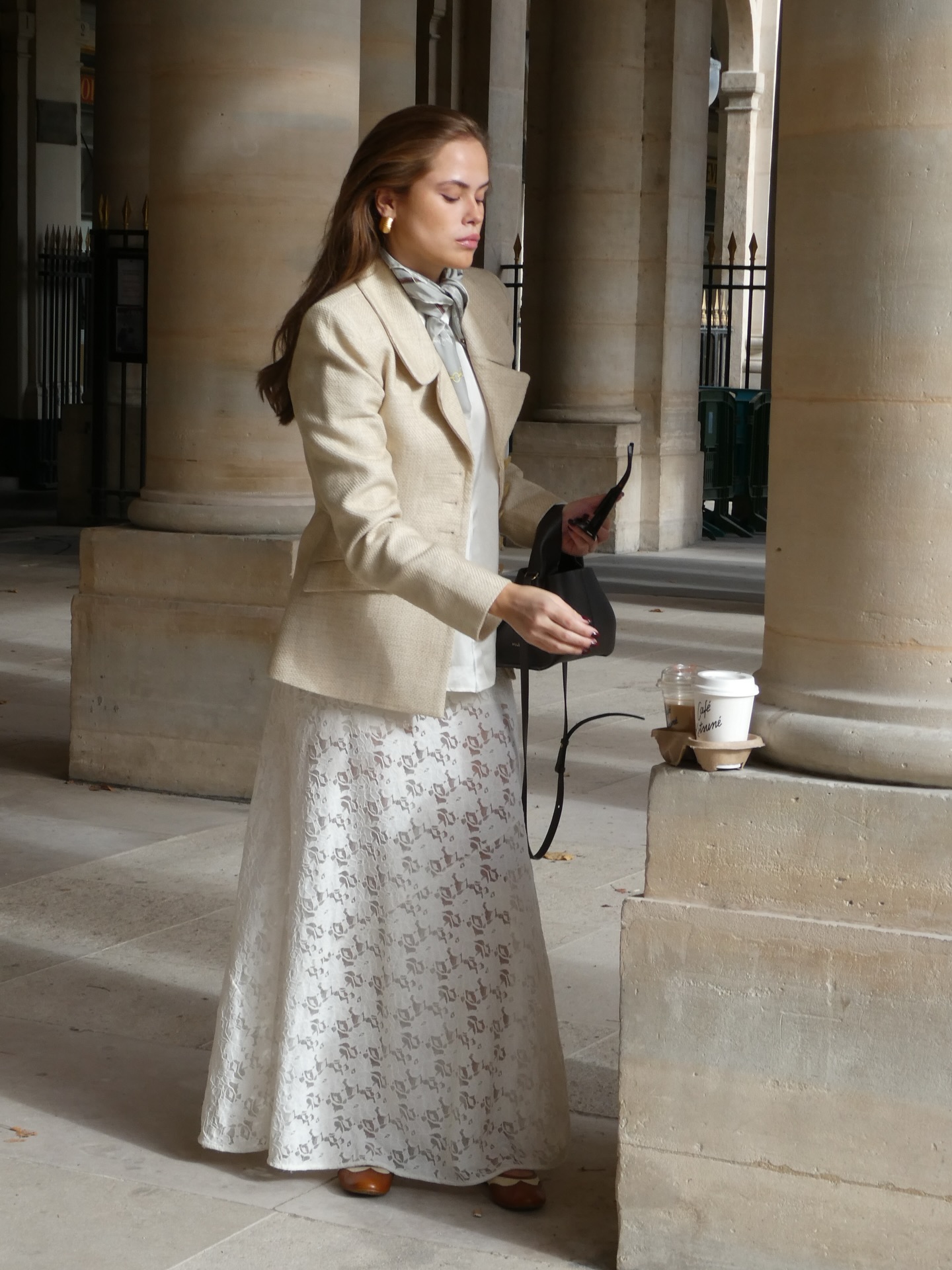 Outfits I Would Wear Again and Again 🥹

#outfits #elegantlooks #parisianstyle #parís #outfitideas
